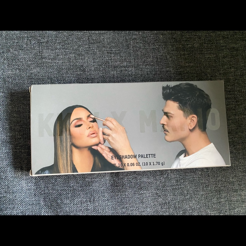 KKW x MARIO ARTIST AND THE MUSE PALETTE